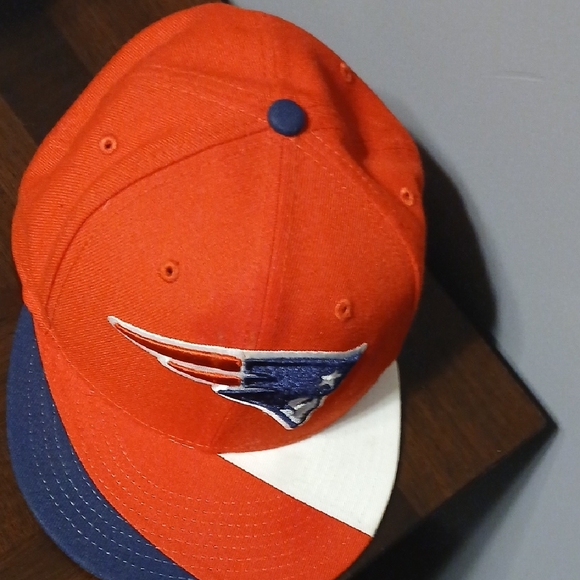 New Era Red and Blue Hat - Picture 5 of 6
